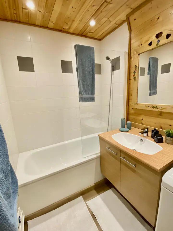 Apartamento Appt 3CH, au pied des pistes à la déco soignée Flumet Exterior foto